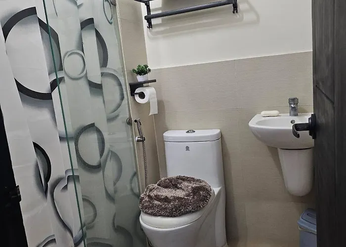 Paseo Pinas - Sleeps 2 Adults 2 Children *